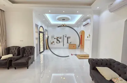 فيلا - 3 غرف نوم - 4 حمامات للايجار في البرشاء 3 - البرشاء - دبي