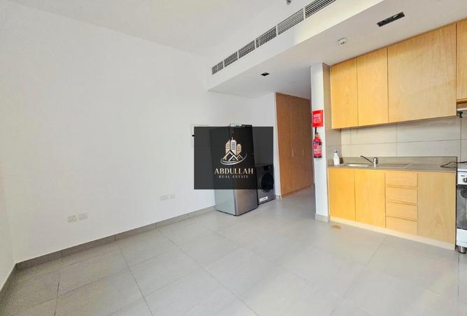 111404654 - Property Image 3