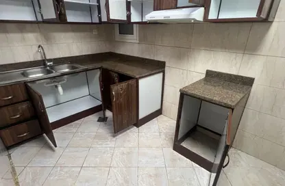 شقة - 2 غرف نوم - 3 حمامات للايجار في سكمكم - الفجيرة