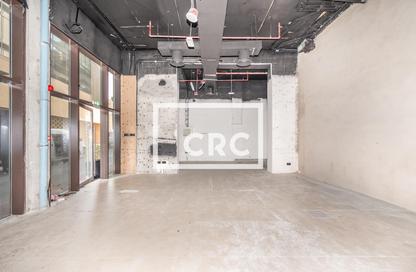 Retail - Studio for rent in Dar Al Hai Building - Al Souk Al Kabeer - Bur Dubai - Dubai
