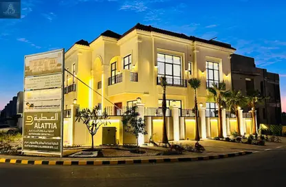 Villa - 5 Bedrooms - 7 Bathrooms for sale in Al Yasmeen 1 - Al Yasmeen - Ajman