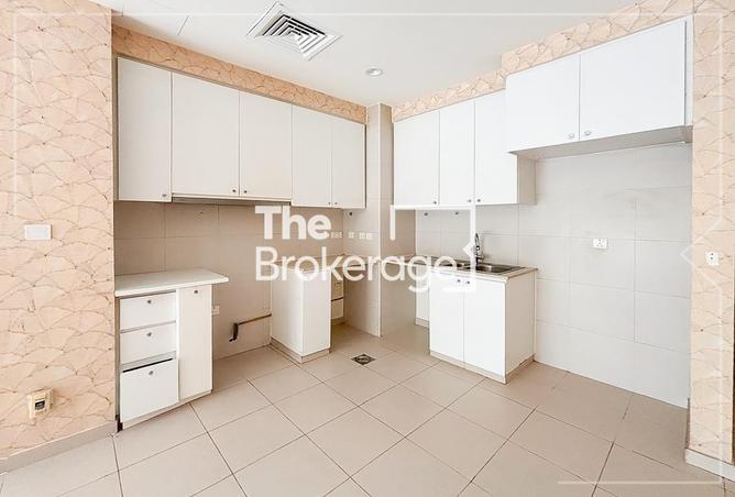 105965398 - Property Image 2
