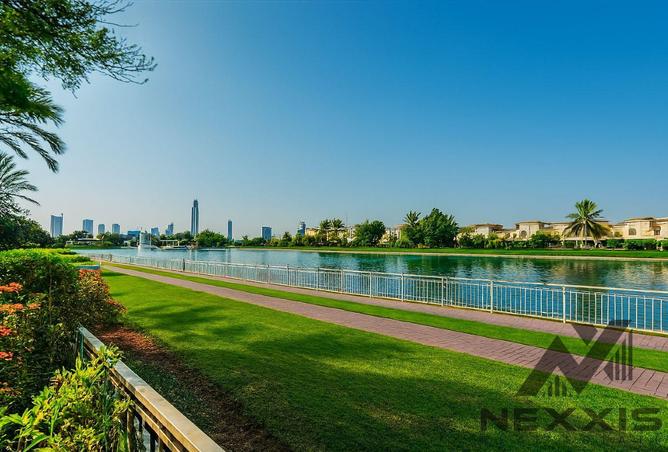 70698416 - الصورة الرئيسية للعقار