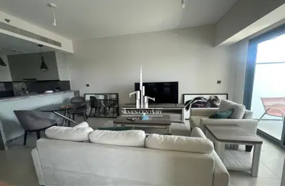Apartment - 1 Bedroom - 1 Bathroom for sale in Golf Gate - Damac Hills - Dubai