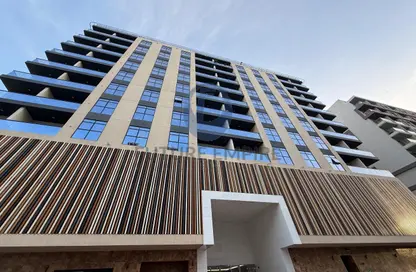 Apartment - 1 Bedroom - 2 Bathrooms for rent in Elysium 1 - Jumeirah Garden City - Al Satwa - Dubai