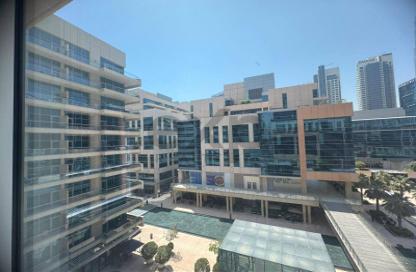 Office Space - Studio - 1 Bathroom for rent in Bay Square Building 10 - Bay Square - Business Bay - Dubai