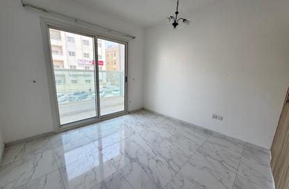 Apartment - 1 - 1 for rent in Muwailih Building - Muwaileh - Sharjah