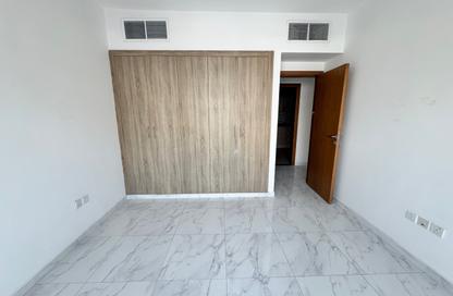 Apartment - 1 - 1 for rent in Muwailih Building - Muwaileh - Sharjah