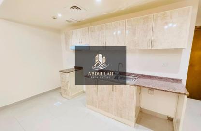 Apartment - Studio - 1 Bathroom for rent in Street 20 - Al Nahda - Sharjah