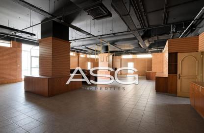 Shop - Studio - 1 Bathroom for rent in Al Etihad Building - Port Saeed - Deira - Dubai