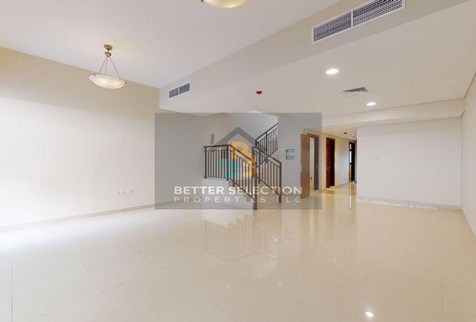83669174 - Property Main Image