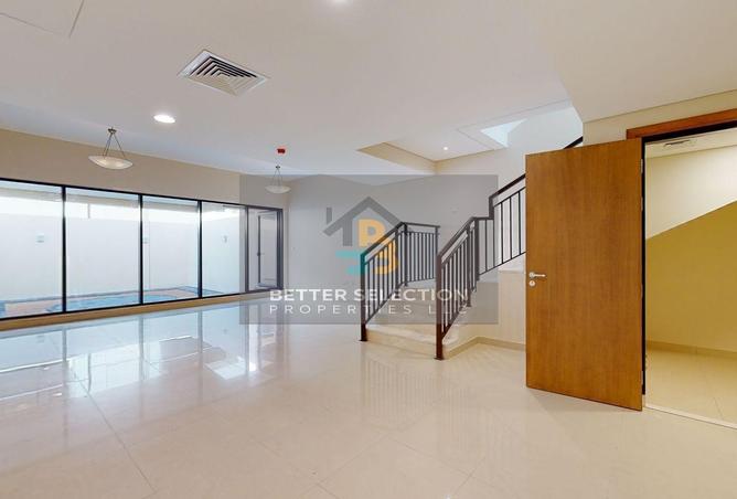 83669174 - Property Image 3