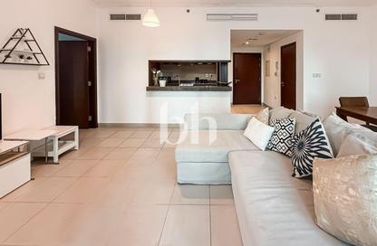 Apartment - 1 Bedroom - 2 Bathrooms for rent in Paloma Tower - Marina Promenade - Dubai Marina - Dubai