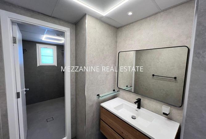 54012977 - Property Image 3