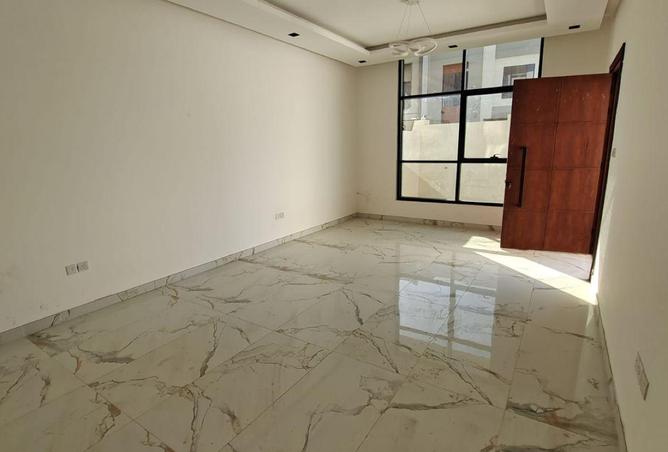 76567812 - صورة العقار 2