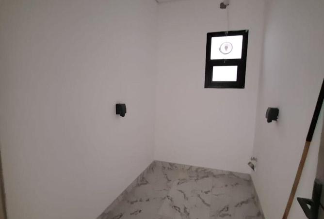 76567812 - صورة العقار 3