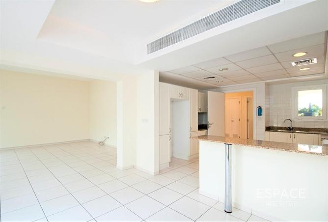 106856079 - Property Image 2
