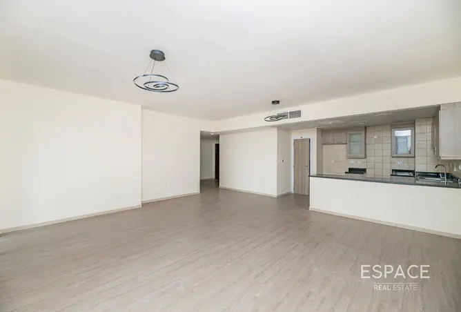 136992056 - Property Image 3