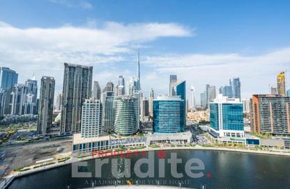 Apartment - 1 - 1 for rent in Peninsula Three - Peninsula - Business Bay - Dubai