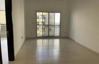 شقة - غرفة نوم - 2 حمامات للبيع في أحلام الريفييرا - الريفييرا - المدينة العالمية - دبي