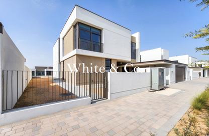 Villa - 4 - 5 for sale in Tilal Al Furjan - Al Furjan - Dubai