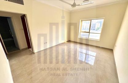 Apartment - 1 Bedroom - 1 Bathroom for rent in Muwailih Building - Muwaileh - Sharjah