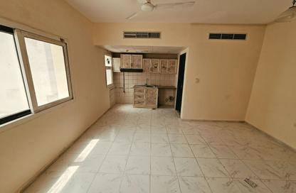 Apartment - Studio - 1 for rent in Fire Station Road - Muwaileh - Sharjah
