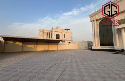 Villa - 5 - 6 for rent in Al Aweer 1 - Al Aweer - Dubai Villa - 5 - 6 for rent in Al Aweer 1 - Al Aweer - Dubai