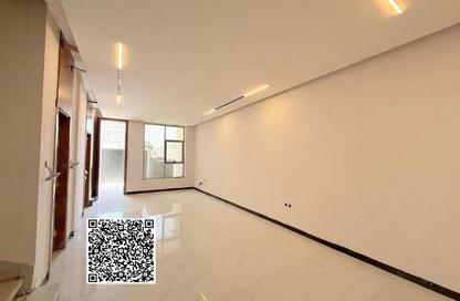 Villa - 5 Bedrooms - 6 Bathrooms for sale in Al Yasmeen 1 - Al Yasmeen - Ajman