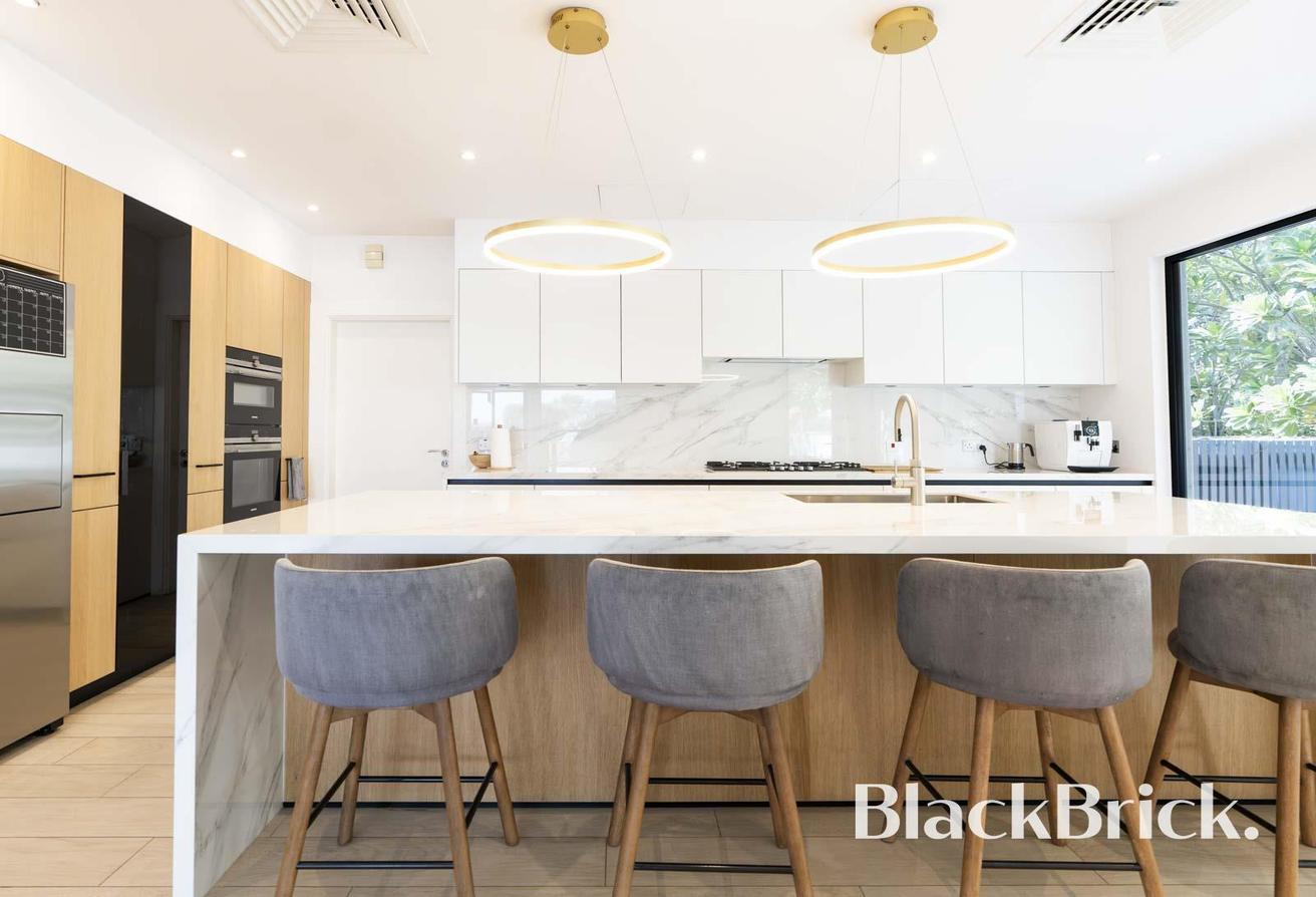 Exclusive | Fully Upgraded | Golf Course View photo 9