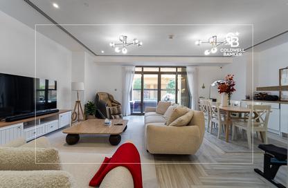 Apartment - 2 - 3 for sale in Rimal 4 - Rimal - Jumeirah Beach Residence - Dubai