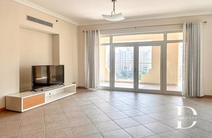 Apartment - 3 - 3 for rent in Al Das - Shoreline Apartments - Palm Jumeirah - Dubai
