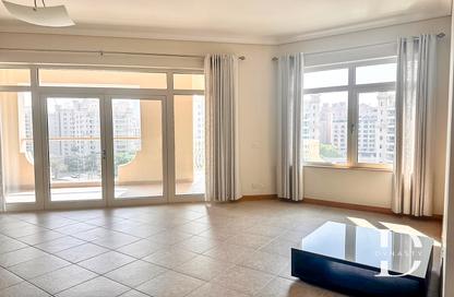 Apartment - 3 - 3 for rent in Al Das - Shoreline Apartments - Palm Jumeirah - Dubai