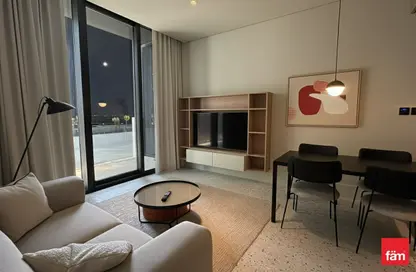 شقة - غرفة نوم - 1 حمام للايجار في رأسًا على عقب - الخليج التجاري - دبي