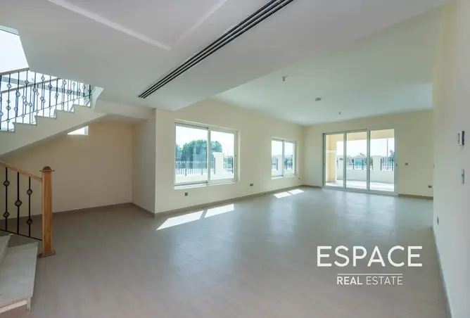 166541304 - Property Image 2