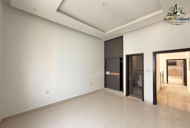 127474229 - Property Image 2