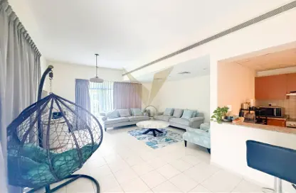 شقة - 2 غرف نوم - 2 حمامات للايجار في النخيل 3 - مشروع النخيل - جرينز - دبي