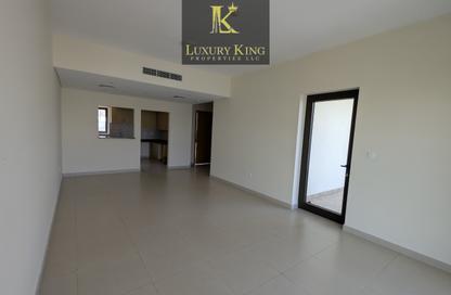 Apartment - 3 Bedrooms - 3 Bathrooms for rent in Souk Al Warsan Townhouses E - Souk Al Warsan - International City - Dubai