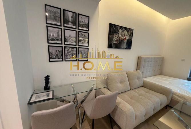 98268330 - Property Main Image