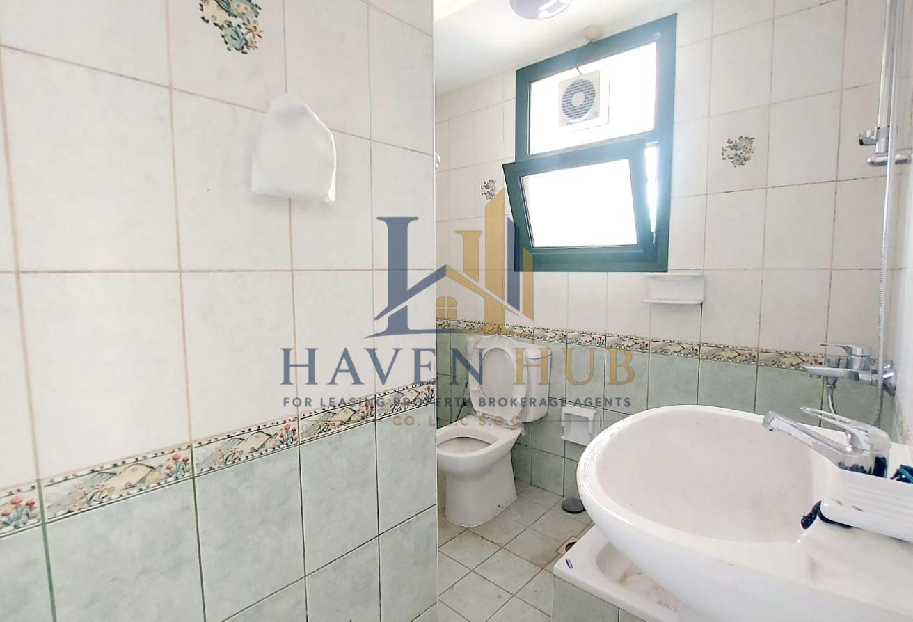 5 BR Villa in Jumeirah | Private Pool | 10012 Sqft photo 26