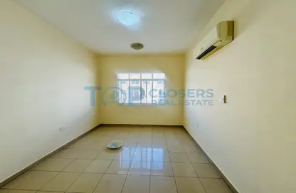 شقة - غرفة نوم - 2 حمامات للايجار في بيدا بن عمار - عشارج - العين