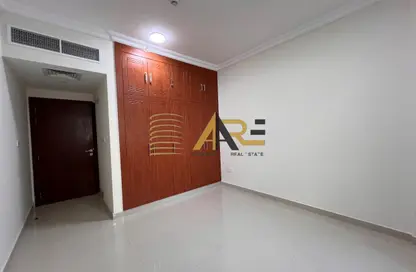 شقة - غرفة نوم - 2 حمامات للايجار في الزاهية 2 - الزاهية - تجارية مويلح - الشارقة