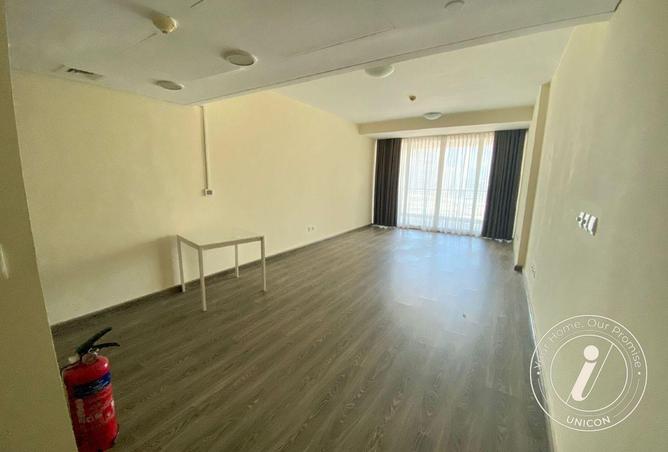 90912454 - Property Main Image