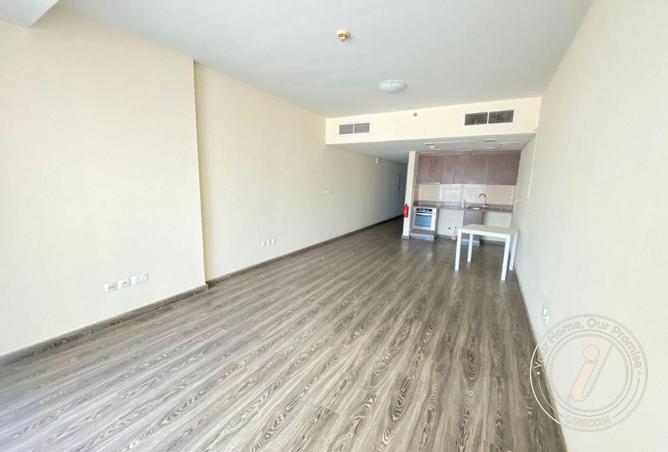 90912454 - Property Image 3