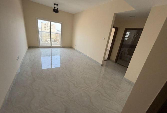 57361417 - Property Image 2