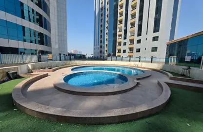 Apartment - 1 Bathroom for rent in Orient Towers - Al Bustan - Ajman