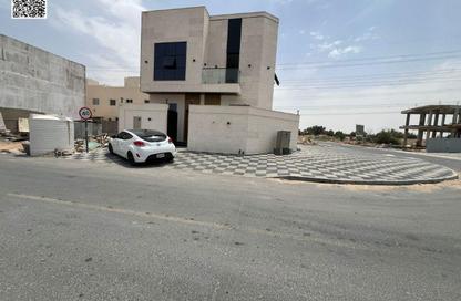 Villa - 5 Bedrooms - 6 Bathrooms for sale in Al Helio 2 - Al Helio - Ajman