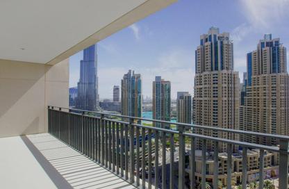Apartment - 3 - 3 for rent in Boulevard Crescent Tower 1 - BLVD Crescent - Downtown Dubai - Dubai