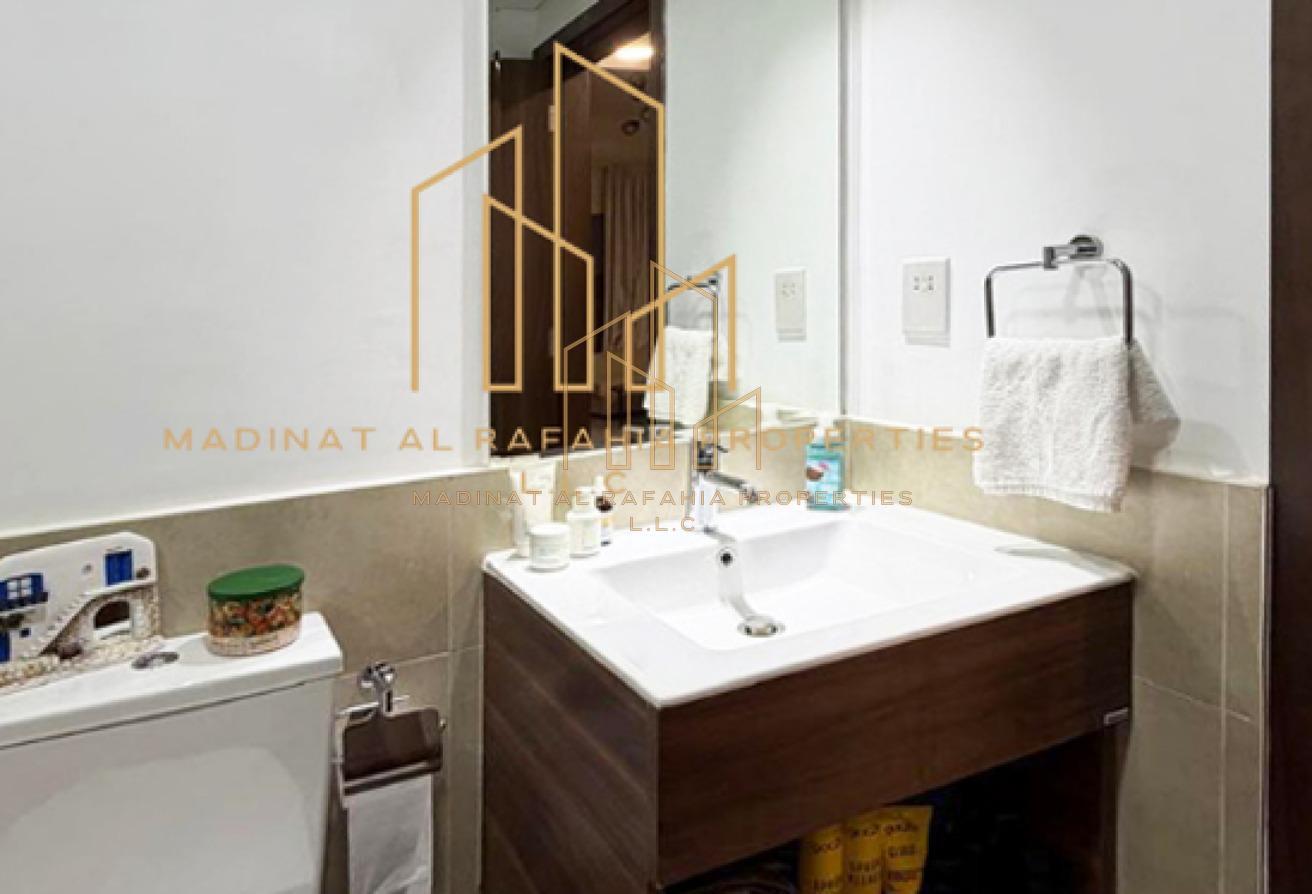 Fully Furnished | Elegant | Prime Location photo 4