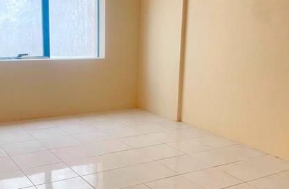 Apartment - 3 Bedrooms - 3 Bathrooms for rent in Al Ferasa Tower - Al Majaz 1 - Al Majaz - Sharjah